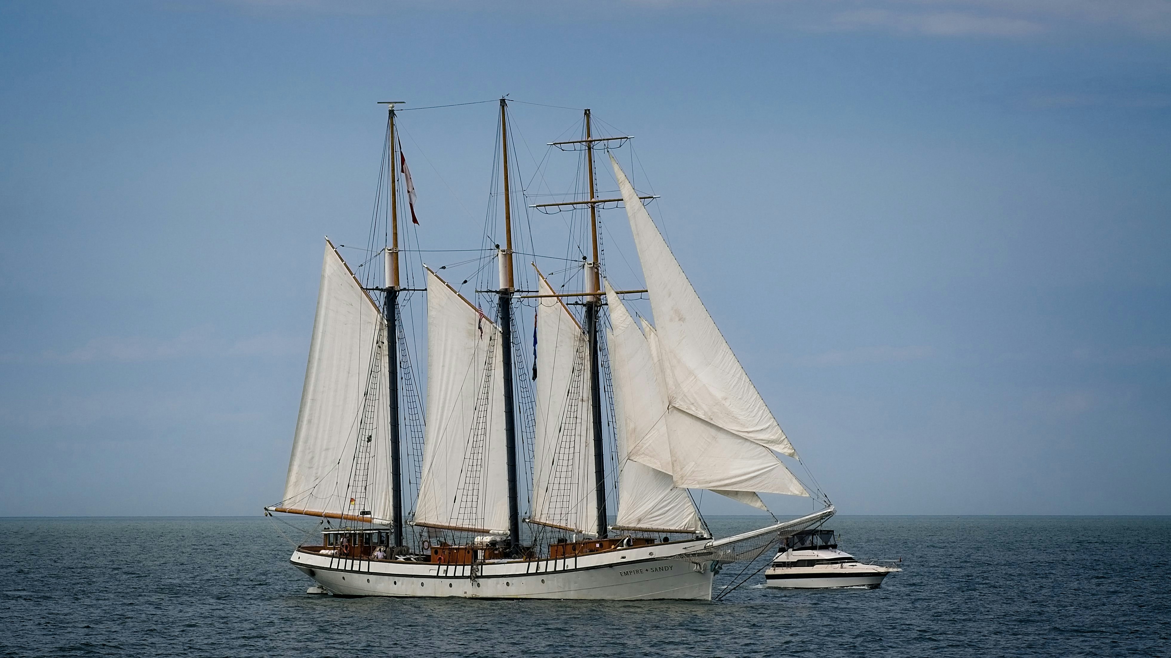gaff rig sailboat example